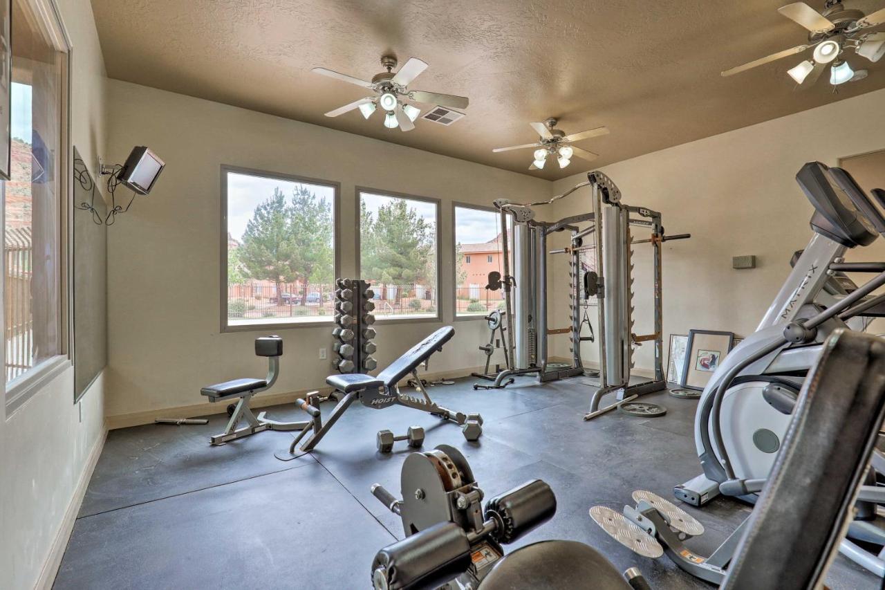 With Pool And Patio, 30 Mi To Zion Np Appartement *